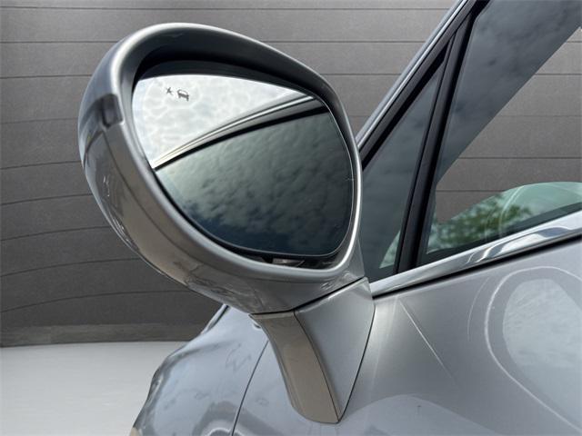 Photo of 2017 Galaxy Silver Metallic Buick Envision