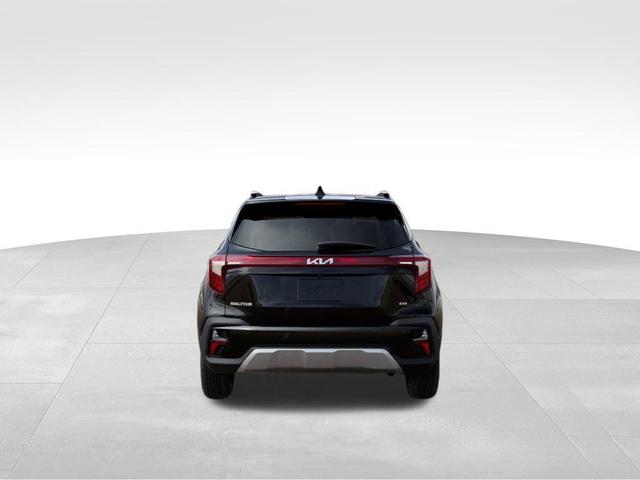 Photo of 2024 Fusion Orange Kia Seltos