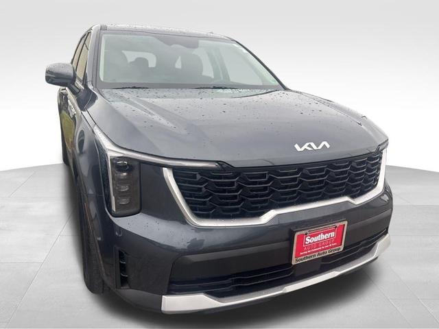 Photo of 2025 Gravity Gray Kia Sorento