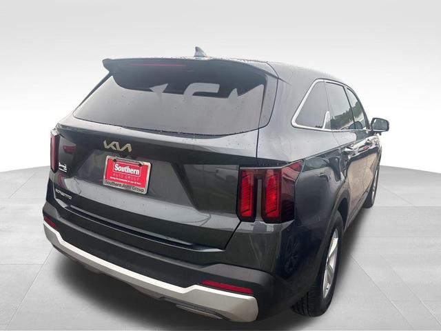 Photo of 2025 Gravity Gray Kia Sorento