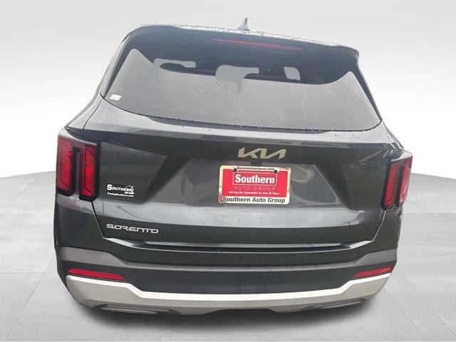 Photo of 2025 Gravity Gray Kia Sorento
