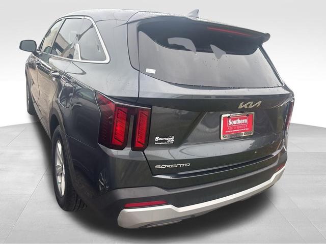 Photo of 2025 Gravity Gray Kia Sorento