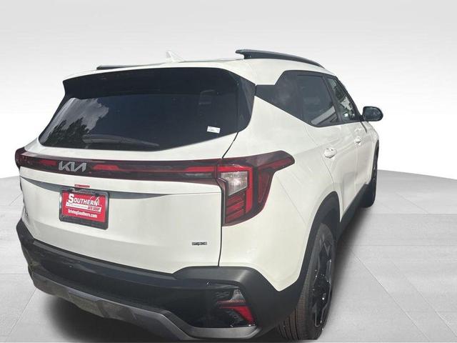 Photo of 2024 Snow White Pearl Kia Seltos