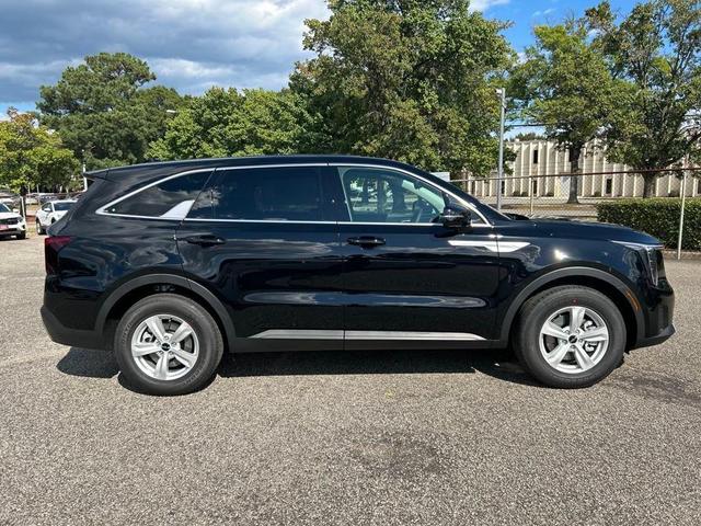Photo of 2026 Ebony Black Kia Sorento