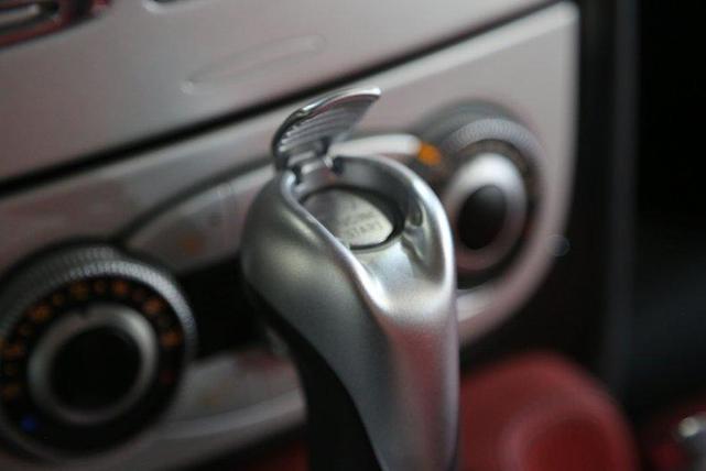 Photo of 2006 Silver Mercedes-Benz SLR McLaren