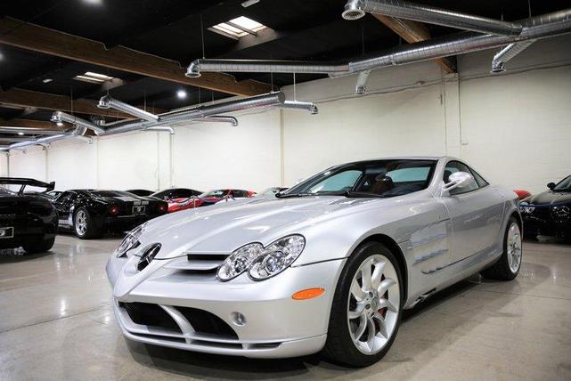 Photo of 2006 Silver Mercedes-Benz SLR McLaren