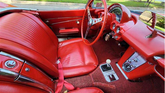 Photo of 1962 Red Chevrolet Corvette