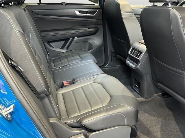 Photo of 2025 Mountain Lake Blue Metallic Volkswagen Atlas Cross Sport