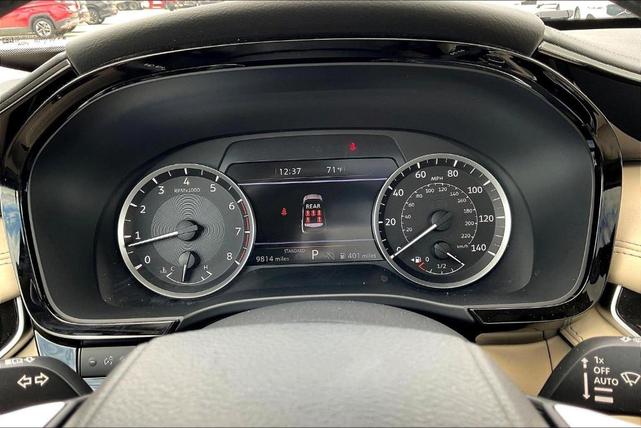 Photo of 2025 Glacier White INFINITI QX60