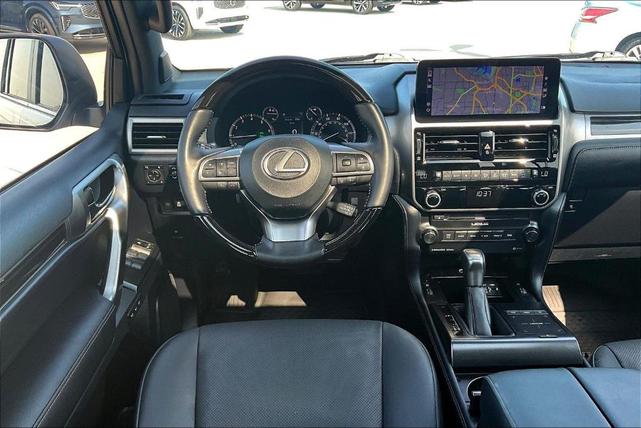 Photo of 2023 Eminent White Pearl Lexus GX 460