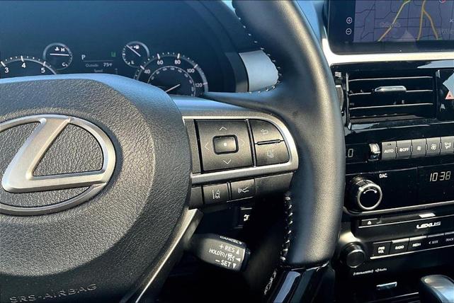 Photo of 2023 Eminent White Pearl Lexus GX 460