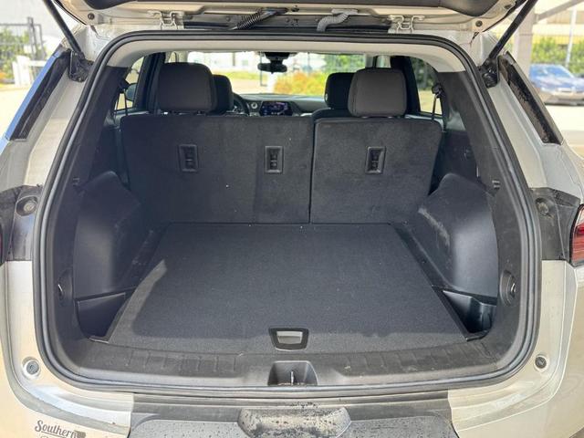 Photo of 2022 Silver Ice Metallic Chevrolet Blazer