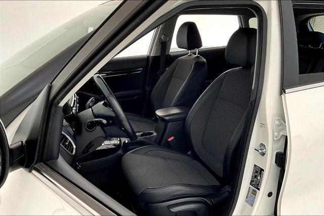 Photo of 2022 Snow White Pearl Kia Seltos