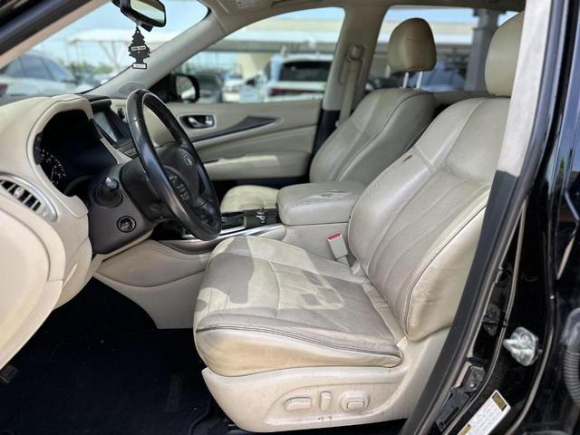 Photo of 2018 Black INFINITI QX60