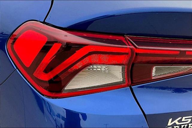 Photo of 2023 Sapphire Blue Kia K5
