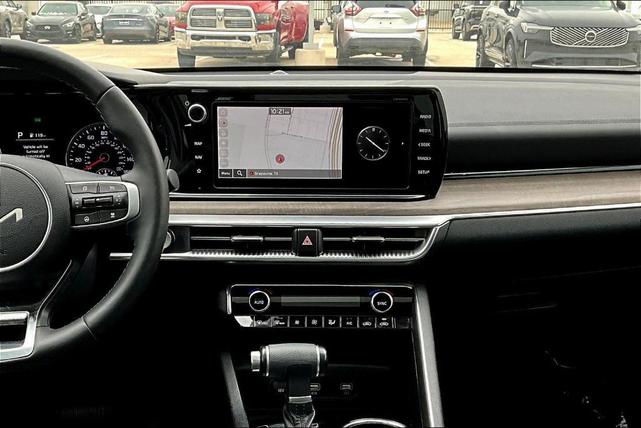 Photo of 2023 Sapphire Blue Kia K5