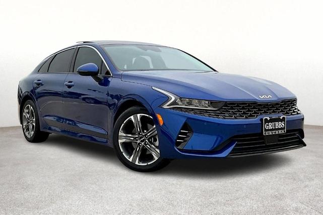 Photo of 2023 Sapphire Blue Kia K5