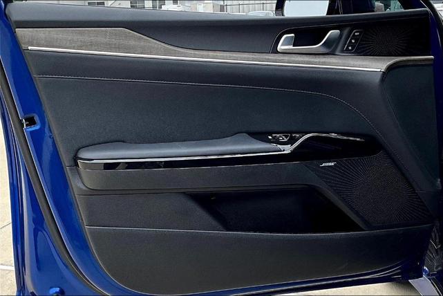Photo of 2023 Sapphire Blue Kia K5