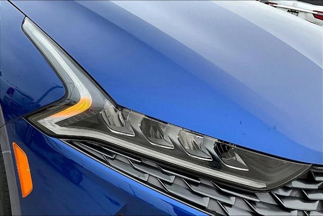 Photo of 2023 Sapphire Blue Kia K5