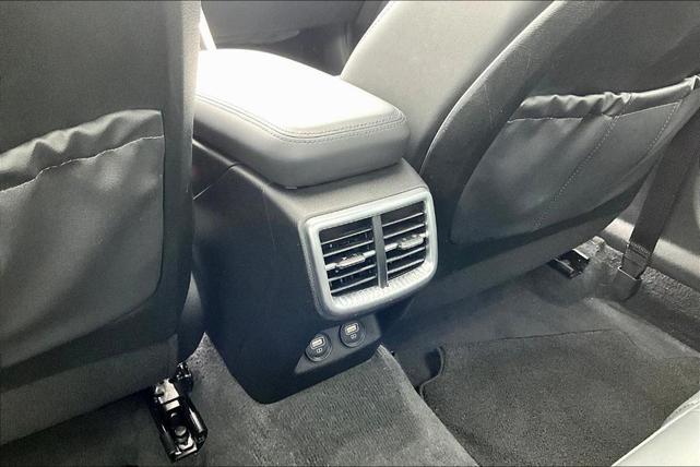 Photo of 2023 Sapphire Blue Kia K5