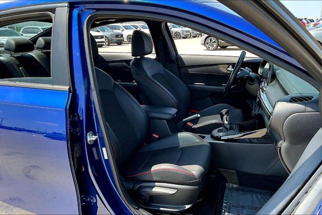 Photo of 2020 Deep Sea Blue Kia Forte