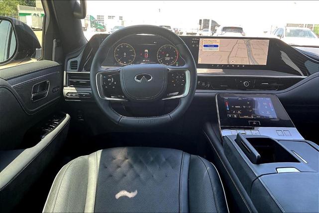 Photo of 2025 2t Mineral Blac INFINITI QX80