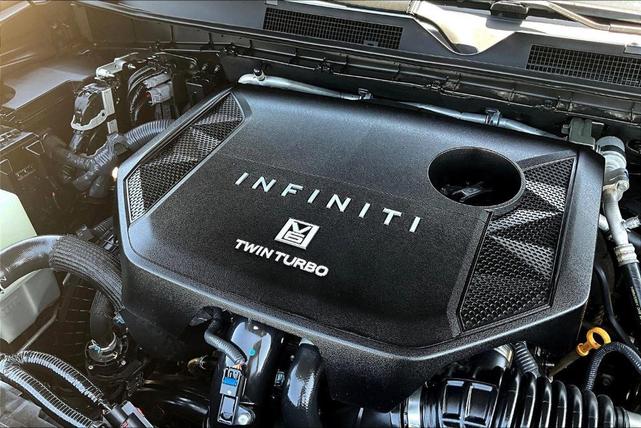 Photo of 2025 2t Mineral Blac INFINITI QX80