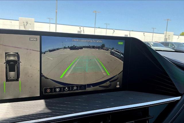 Photo of 2025 2t Mineral Blac INFINITI QX80