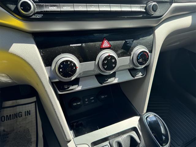 Photo of 2019 Galactic Gray Hyundai ELANTRA