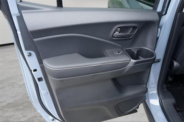 Photo of 2025 Sonic Gray Pearl Honda Ridgeline