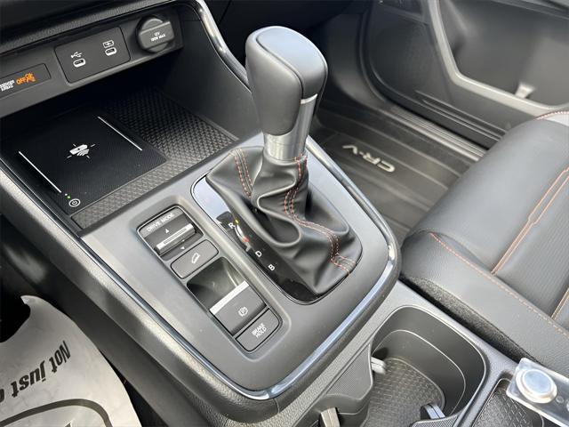 Photo of 2026 Platinum White Pearl Honda CR-V Hybrid