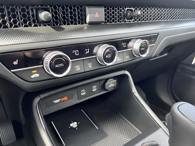 Photo of 2026 Platinum White Pearl Honda CR-V Hybrid