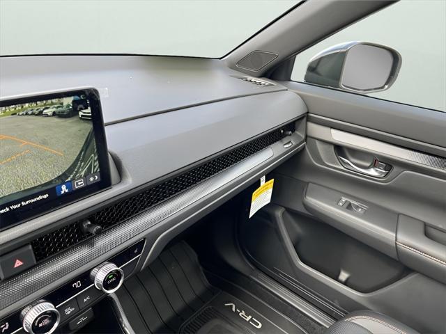 Photo of 2026 Platinum White Pearl Honda CR-V Hybrid