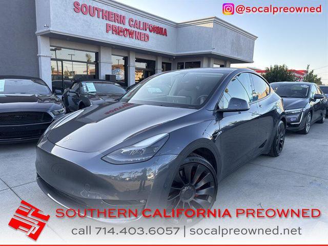 Photo of 2022 Gray Tesla Model Y