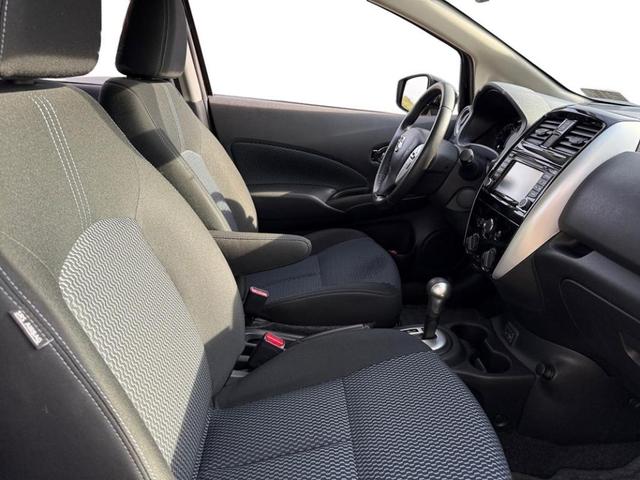Photo of 2017 Black Nissan Versa Note