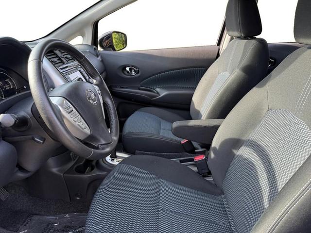 Photo of 2017 Black Nissan Versa Note