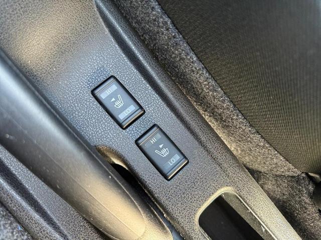 Photo of 2017 Black Nissan Versa Note