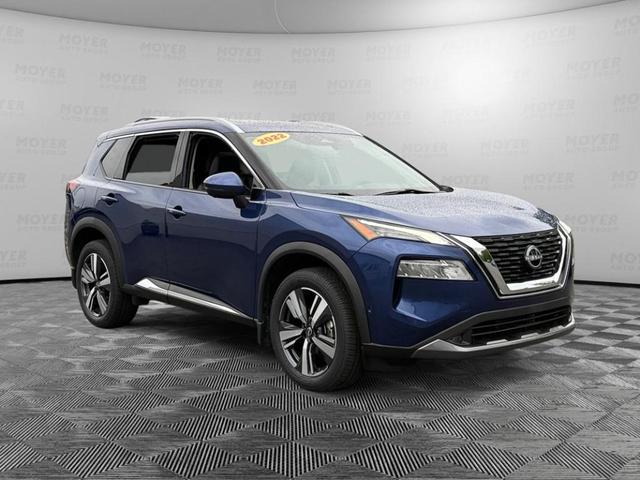 Photo of 2022 Caspian Blue Nissan Rogue