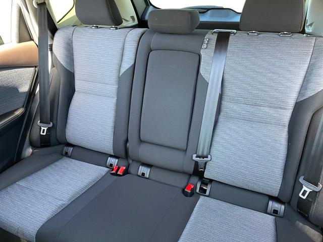Photo of 2023 White Nissan Rogue