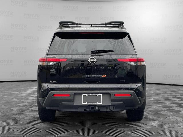 Photo of 2023 Black Nissan Pathfinder