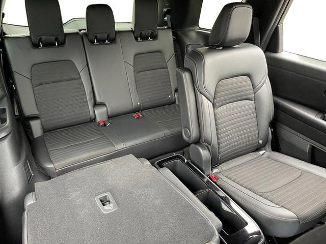 Photo of 2023 Black Nissan Pathfinder