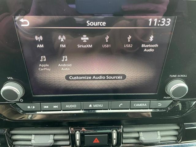 Photo of 2023 Black Nissan Pathfinder