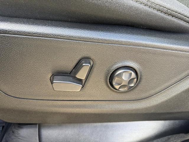 Photo of 2021 Diamond Black RAM 1500