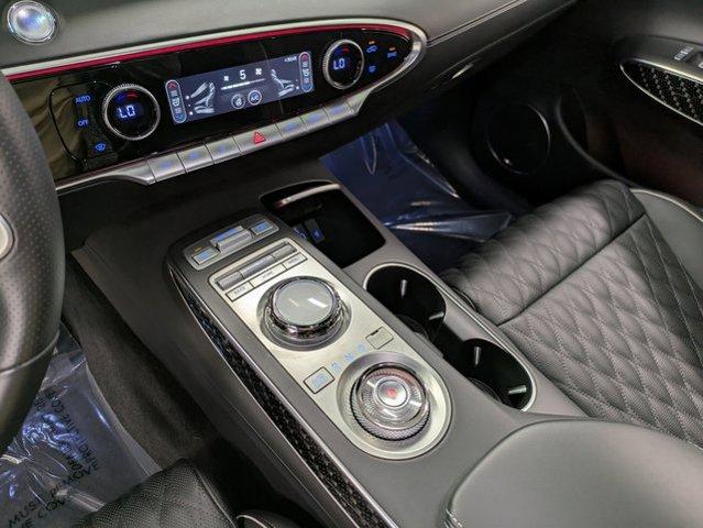 Photo of 2024 Vik Black Genesis GV70
