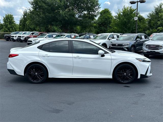 Photo of 2025 Ice Toyota Camry