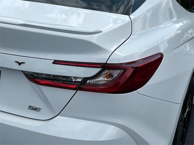 Photo of 2025 Ice Toyota Camry