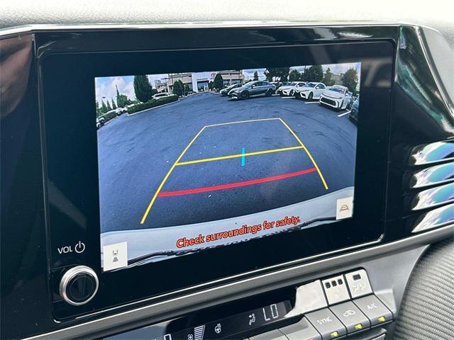 Photo of 2025 Ice Toyota Camry