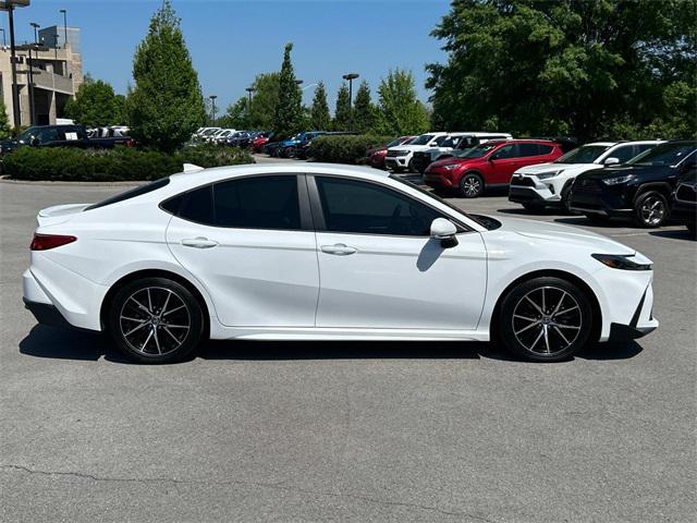 Photo of 2025 Ice Toyota Camry