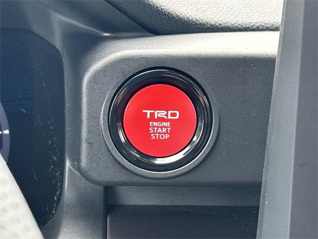Photo of 2025 Ice Cap Toyota Tacoma