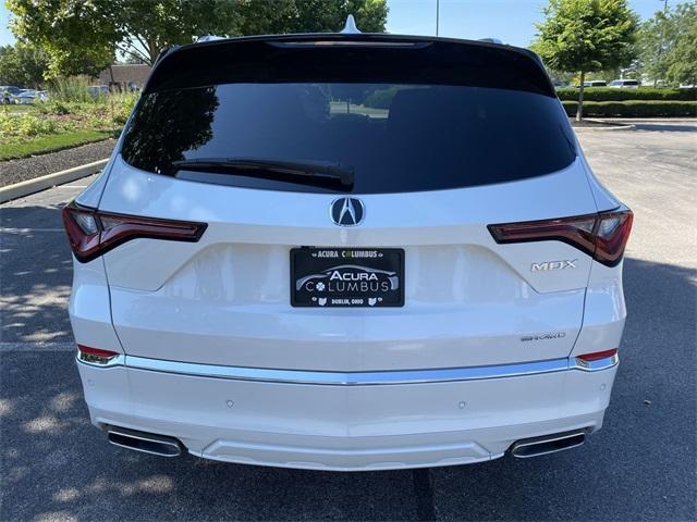 Photo of 2026 Platinum White Pearl Acura MDX